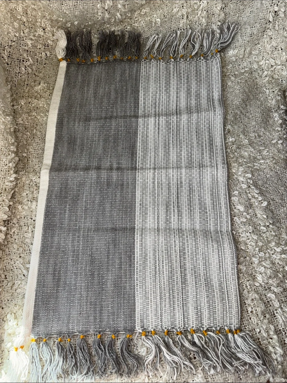 Carol & Frank NWT Set of 2 Placemats 100% Cotton Yellow and Grey